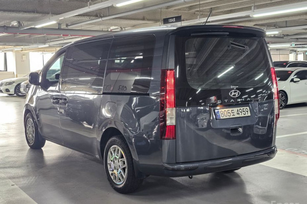 2022 Hyundai Staria с пробегом 113 900 км