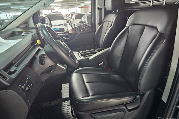 2022 Hyundai Staria с пробегом 113 900 км