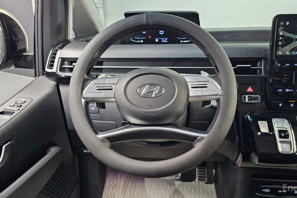 2022 Hyundai Staria с пробегом 94 765 км