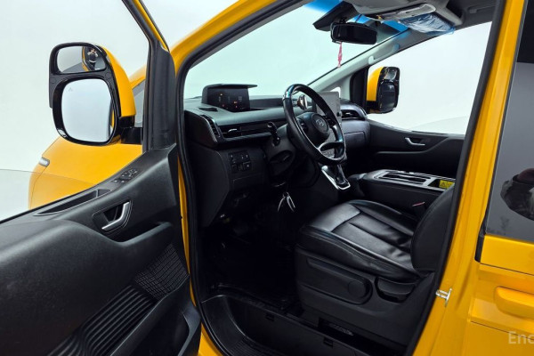 2021 Hyundai Staria с пробегом 70 556 км