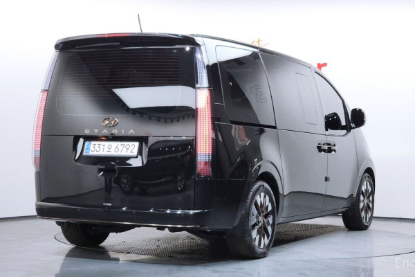 2021 Hyundai Staria с пробегом 112 540 км