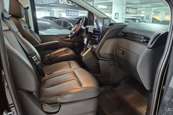2021 Hyundai Staria с пробегом 36 328 км