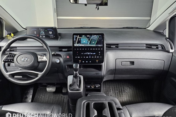 2022 Hyundai Staria с пробегом 64 905 км