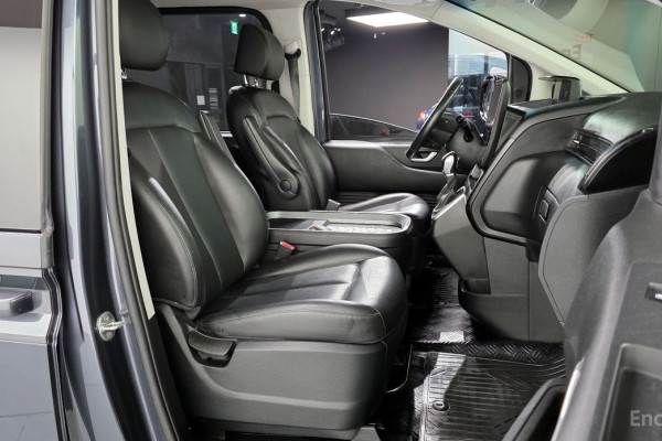 2022 Hyundai Staria с пробегом 78 787 км