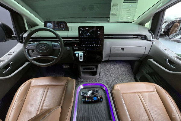 2022 Hyundai Staria с пробегом 98 245 км