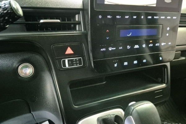 2022 Hyundai Staria с пробегом 55 797 км