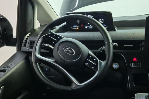 2022 Hyundai Staria с пробегом 55 797 км