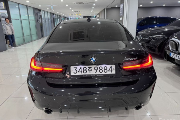 2023 BMW 3 серии с пробегом 37 462 км