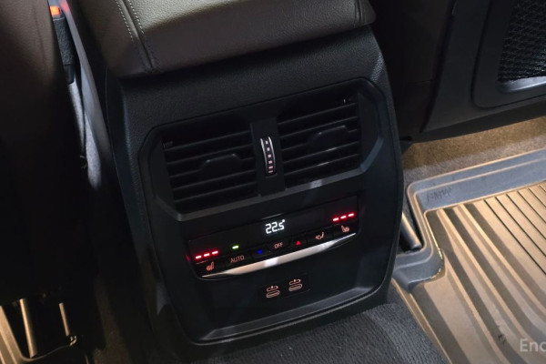 2022 BMW 3 серии с пробегом 76 092 км