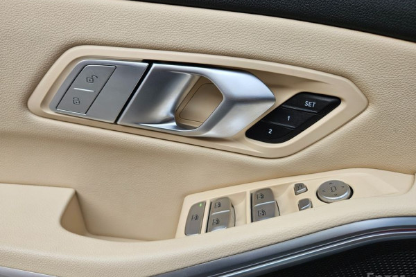 2022 BMW 3 серии с пробегом 43 905 км