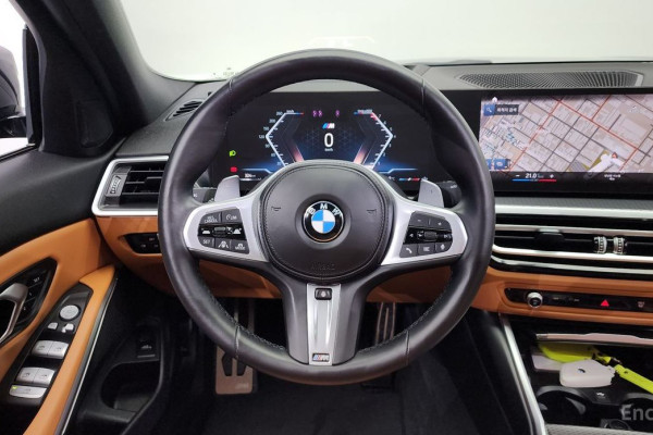 2023 BMW 3 серии с пробегом 28 574 км