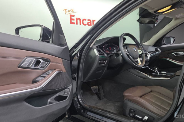 2021 BMW 3 серии с пробегом 48 673 км