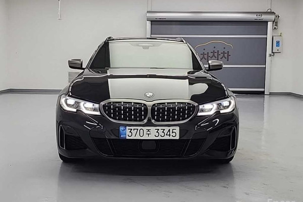 2022 BMW 3 серии с пробегом 76 840 км