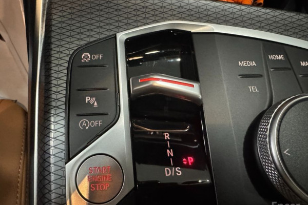 2023 BMW 3 серии с пробегом 24 211 км