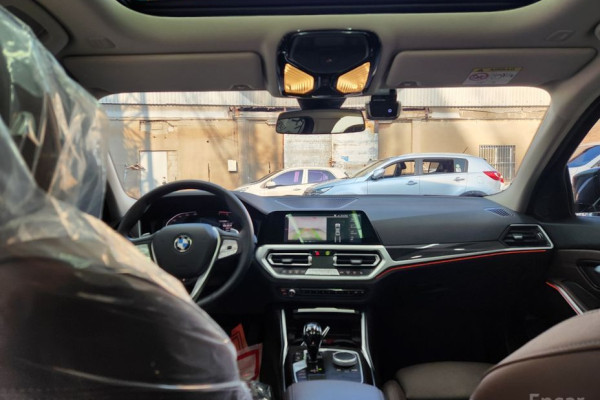 2021 BMW 3 серии с пробегом 63 080 км