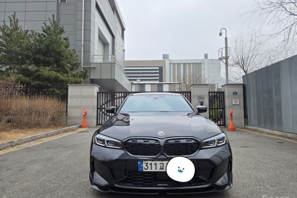 2023 BMW 3 серии с пробегом 28 000 км