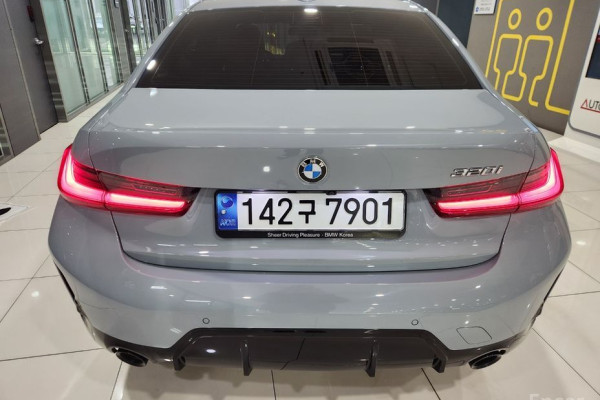 2023 BMW 3 серии с пробегом 13 700 км