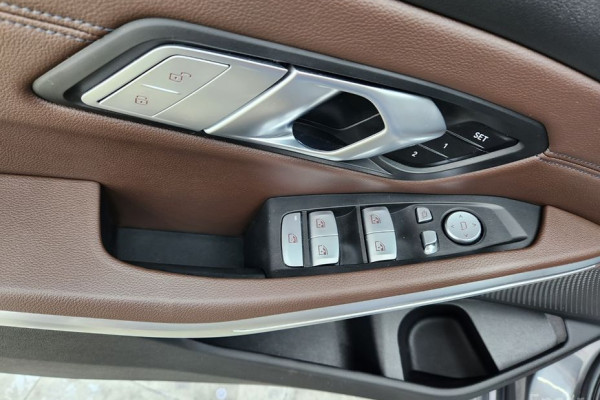 2021 BMW 3 серии с пробегом 63 080 км