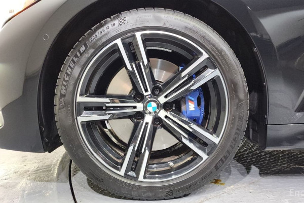 2023 BMW 3 серии с пробегом 20 663 км