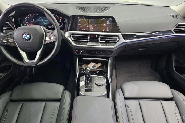 2021 BMW 3 серии с пробегом 76 467 км