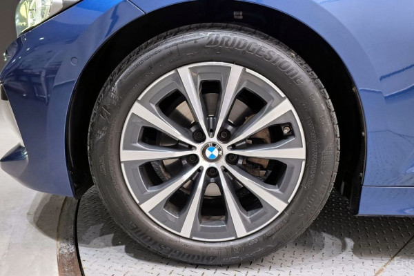 2023 BMW 3 серии с пробегом 28 203 км