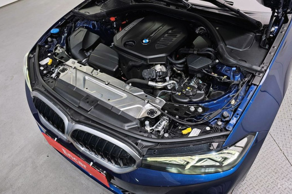 2023 BMW 3 серии с пробегом 28 203 км