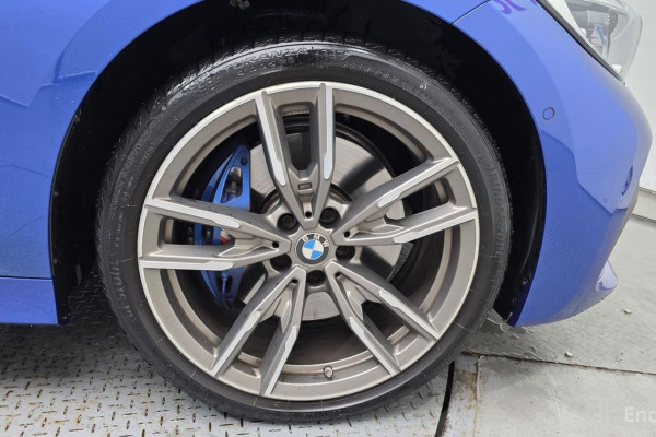 2022 BMW 3 серии с пробегом 24 314 км