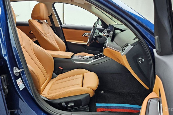 2023 BMW 3 серии с пробегом 28 203 км