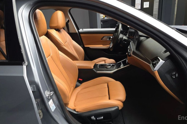 2023 BMW 3 серии с пробегом 38 773 км