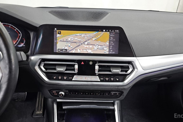 2022 BMW 3 серии с пробегом 37 040 км