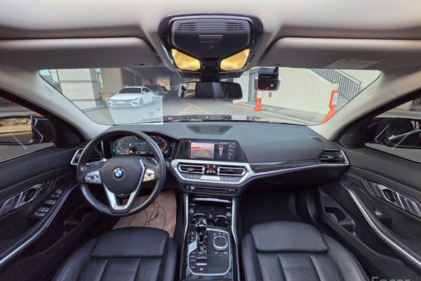 2022 BMW 3 серии с пробегом 52 709 км