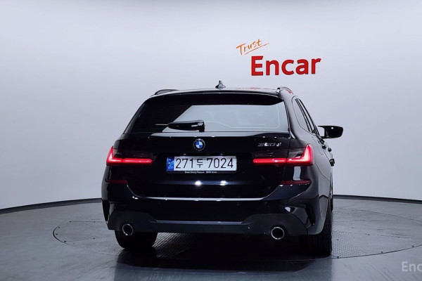 2022 BMW 3 серии с пробегом 54 561 км