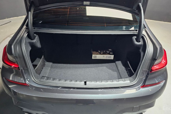 2022 BMW 3 серии с пробегом 24 283 км