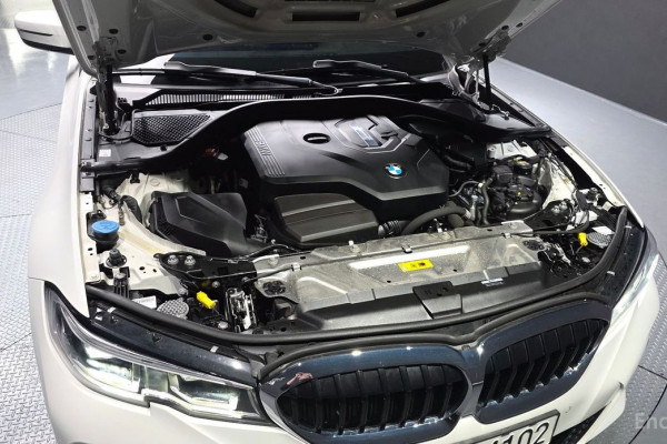 2022 BMW 3 серии с пробегом 71 084 км