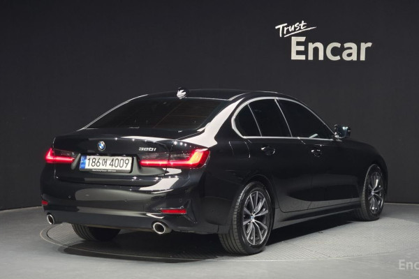 2022 BMW 3 серии с пробегом 33 111 км