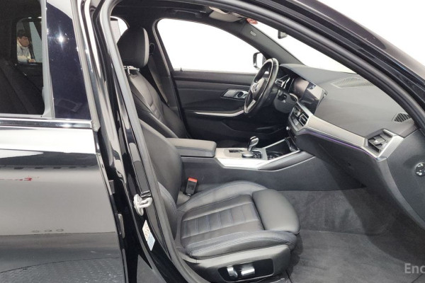 2022 BMW 3 серии с пробегом 54 561 км