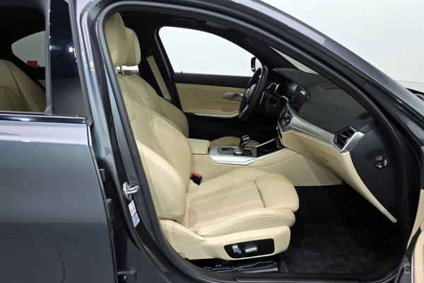 2022 BMW 3 серии с пробегом 29 080 км