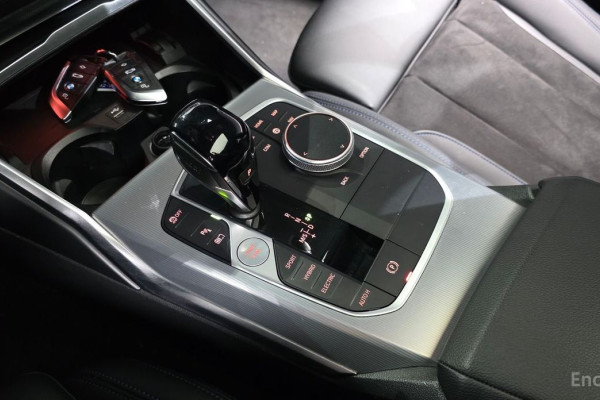 2022 BMW 3 серии с пробегом 71 084 км