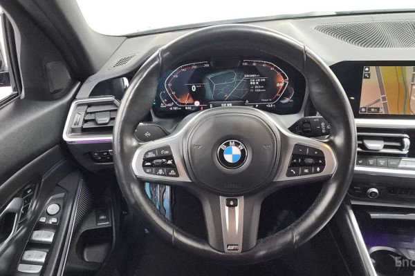 2022 BMW 3 серии с пробегом 54 561 км