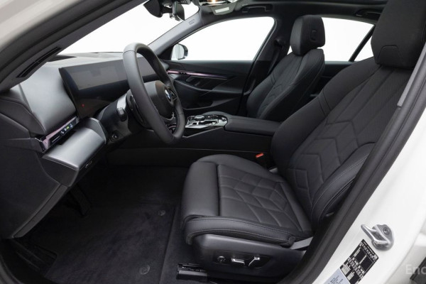 2021 BMW 3 серии с пробегом 50 766 км