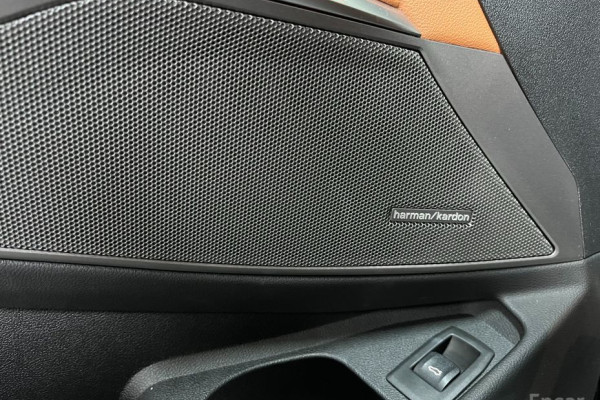 2023 BMW 3 серии с пробегом 14 126 км