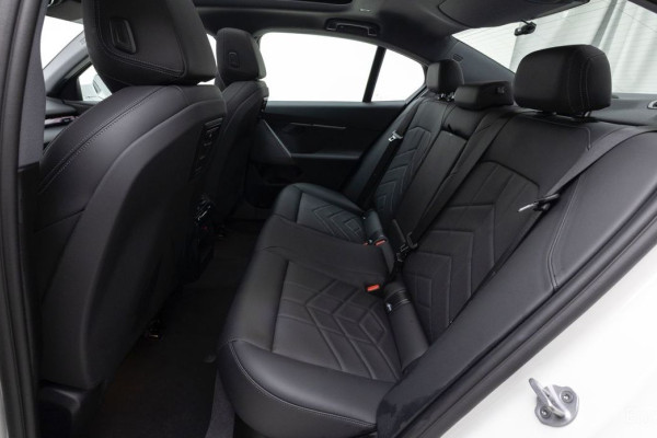 2021 BMW 3 серии с пробегом 50 766 км