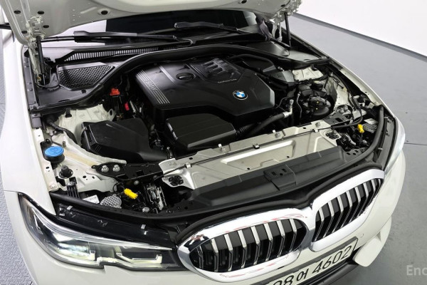 2021 BMW 3 серии с пробегом 46 303 км