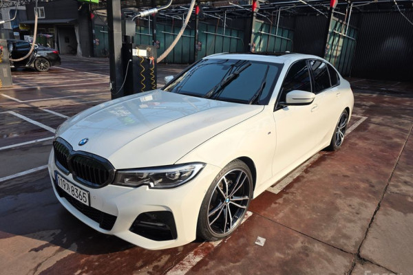 2022 BMW 3 серии с пробегом 19 500 км