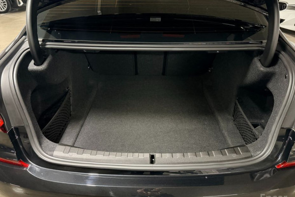 2022 BMW 3 серии с пробегом 51 700 км