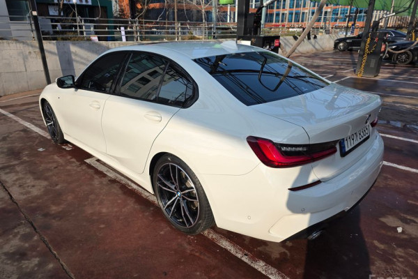 2022 BMW 3 серии с пробегом 19 500 км
