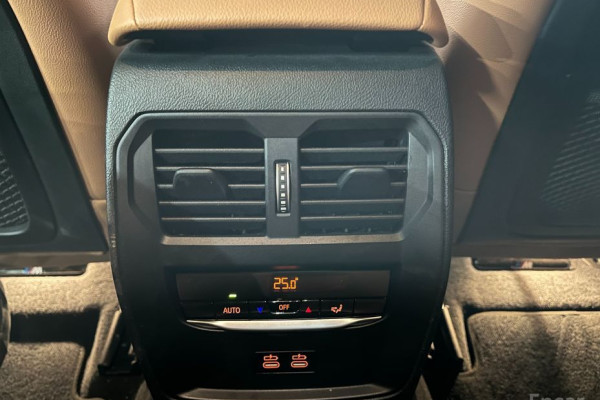 2023 BMW 3 серии с пробегом 14 126 км