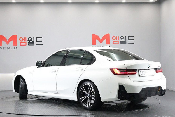 2023 BMW 3 серии с пробегом 39 072 км