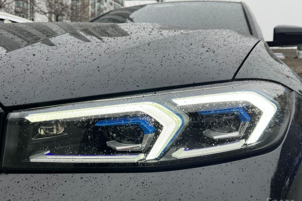 2023 BMW 3 серии с пробегом 14 126 км