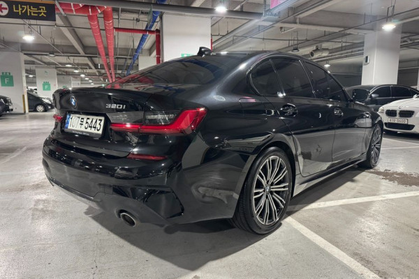 2021 BMW 3 серии с пробегом 67 038 км